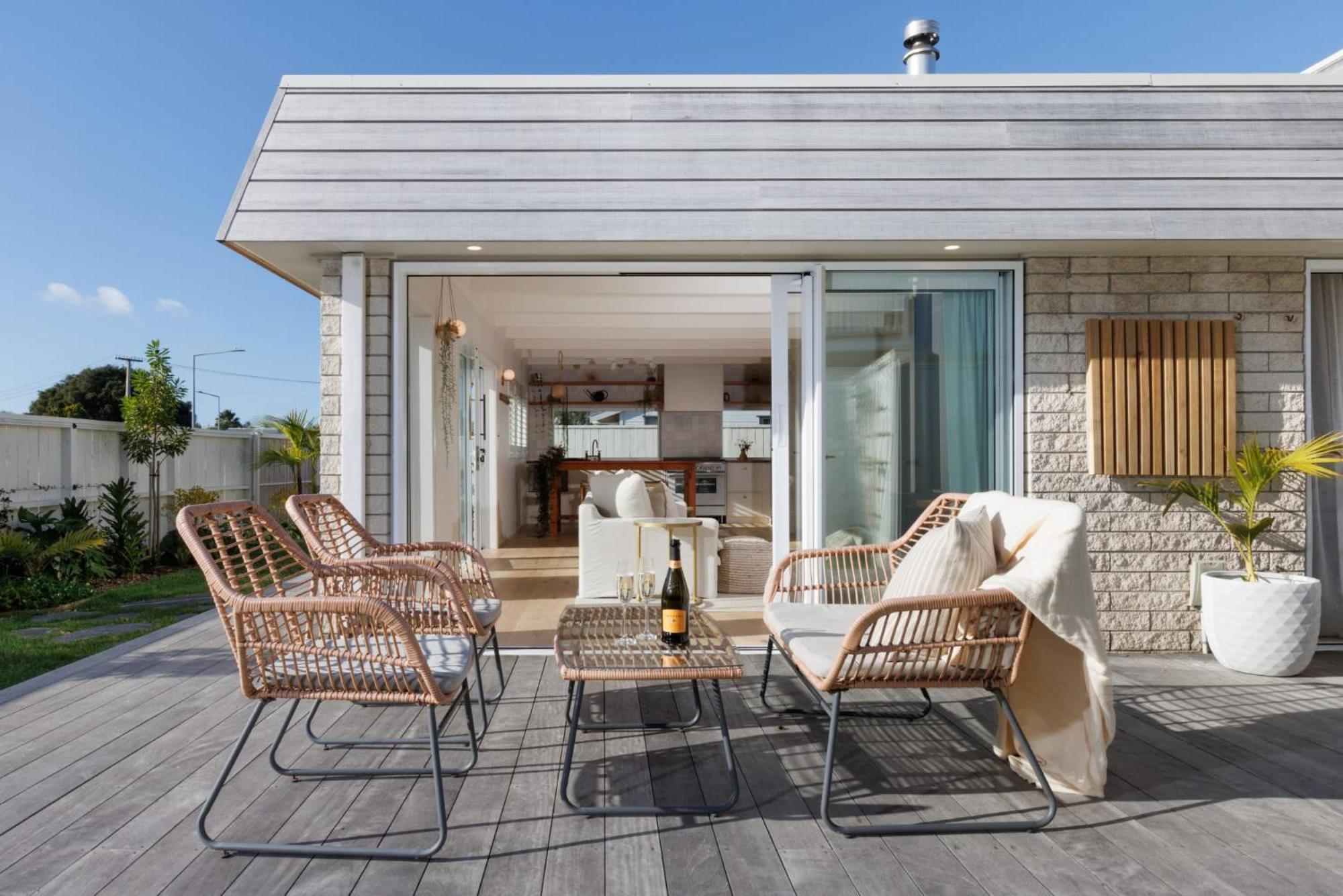 The Endless Summer Home - Beach And Town Location Mount Maunganui Exterior photo